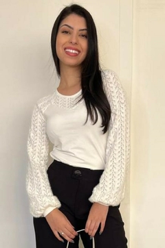 30955- BLUSA MOLETINHO OFF WHITE COM DETALHE EM RENDA OFF WHITE - comprar online