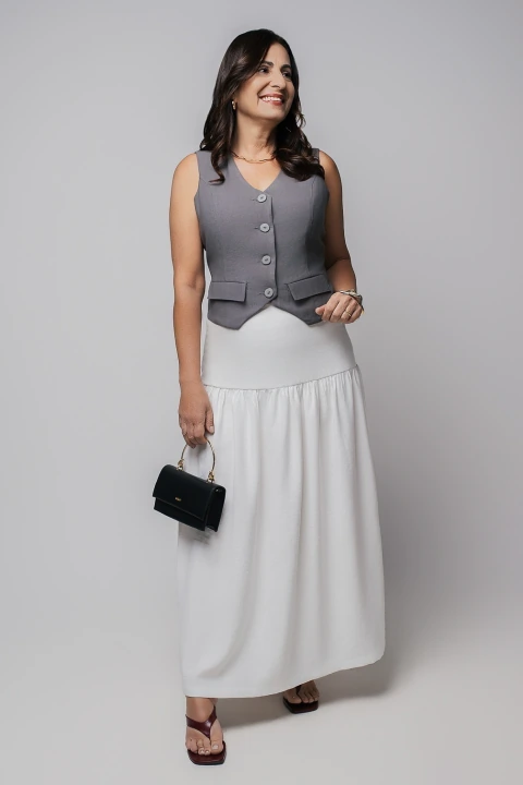 SAIA OFF WHITE SENSORIALE COM FENDA FRONTAL - CLARA ASSIS
