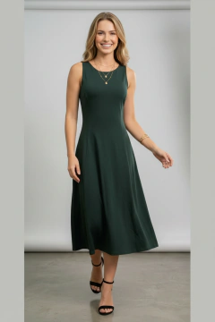 VESTIDO MIDI EM MOLETINHO VERDE - CLARA ASSIS na internet