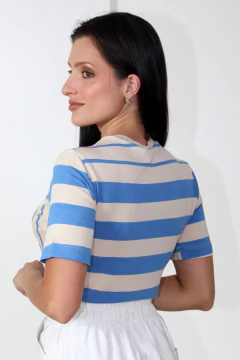 31151-T-SHIRT MALHA LISTRADA EM AZUL E BEGE na internet