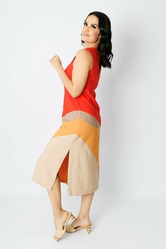 31038-VESTIDO MIDI SENSORIALE RED PEPPER, LARANJA TERROIR, HOMUS E AGRESTE - comprar online