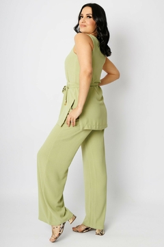 31015-CONJUNTO CALÇA E BLUSA PARADISE MATCHA - comprar online