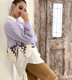 Sweater NATIVO - Edicion Limitada - comprar online