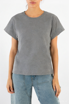 REMERA MAVIS - BLACK OLIVE