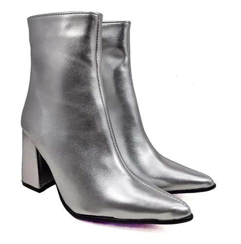 Bota Corta Taco Cuadrado / Plata