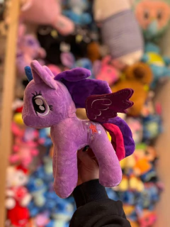 Unicornio de peluche - comprar online