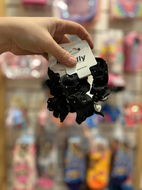 Colines negros brillos