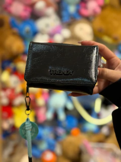 Billetera trendy con monedero