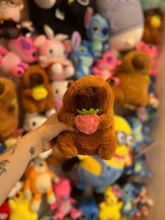 Peluche juguete capibara