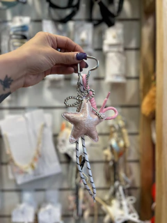 Llavero estrella rosa - comprar online