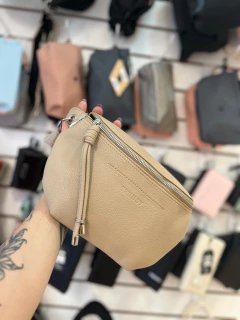 Riñonera Trendy cremita - comprar online