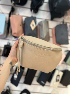 Riñonera Trendy cremita