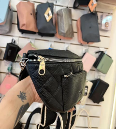 Riñonera Trendy negra en internet