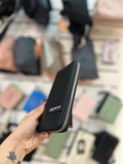 Billetera grande Trendy negro plata - comprar online