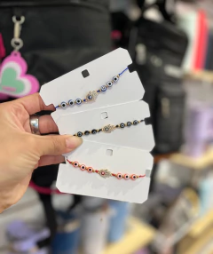 Pulsera Mano de Fatima Roja en internet