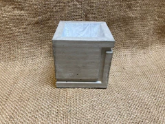 Macetas Cemento De Diseño. 8x8x18. Autor Diseñador - comprar online