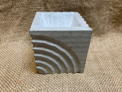 Macetas Cemento De Diseño. 8x8x18. Autor Diseñador
