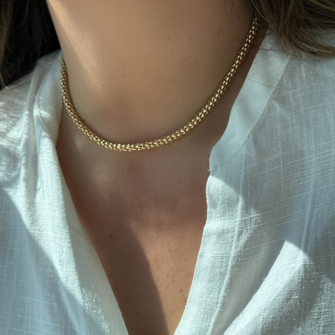 Colar Choker Larga Elo Trabalhado Banhada a Ouro