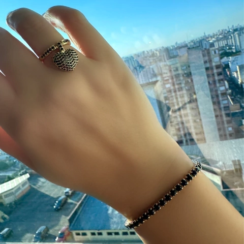 Anel Pingente Coração Zircônias Pretas Banhado a Ouro