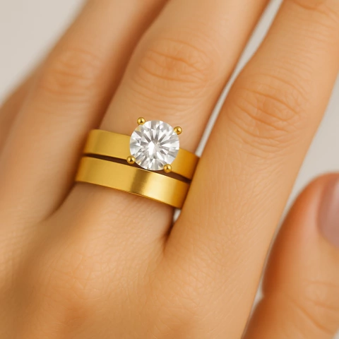 Anel Duplo Solitário e Aparador Dourado em Aço Inoxidável 360L - comprar online