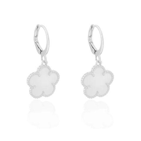 Brinco Argolinha Flor Madrepérola Banhado a Prata