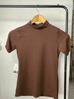 Blusa Canelada Manga Gola