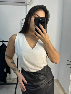 blusa de linho Sabrina - comprar online