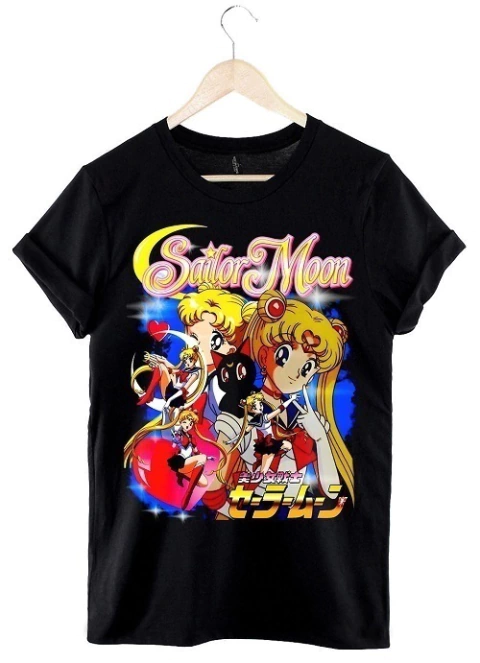 Remera Sailor Moon (negro)