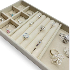 Bandeja Exhibidora de Joyas - Variedad de Colores (22 X 12 cm) en Pana - Stal Joyas