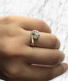AG400 BL Anillo Plata y Oro Con Cunbic