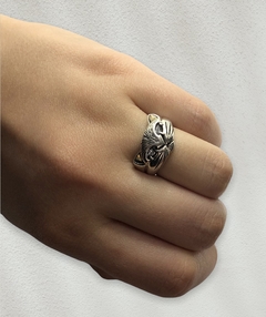 AG-417 Anillo Forma Gato Plata y Oro - tienda online