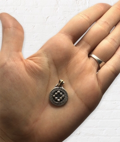 MADJ08 4.1 gr Dije de Plata 925 y Oro