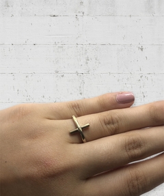 AN 1352/A Anillo Cruz Plata y Oro - comprar online