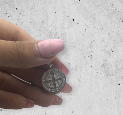 3.9 gr Dije Religioso San Benito Doble Cara Plata Italiana - Stal Joyas