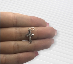 0.8 gr Dije Chico Religioso Plata Italiana - comprar online
