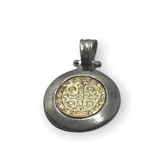AG9SB Dije San Benito reversible Plata y Oro en internet