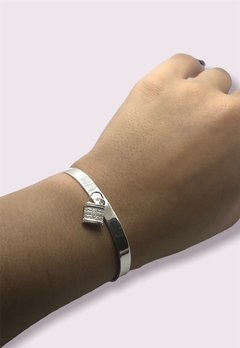 EU 153 Pulsera Esclava con Dije Plata 925