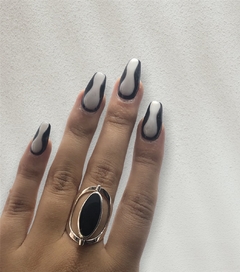 CRI 564 Anillo Giratorio con Piedra Blanca y Negra Plata 925 - comprar online