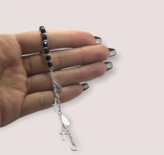 MO90 Pulsera Piedras Negras con Dijes Religiosos Plata 925 (18mm)