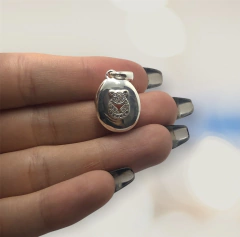 IN 60 Dije Ovalado Oso Plata 925 Inflada