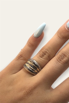 AG 406 Anillo de Diseño Plata y Oro
