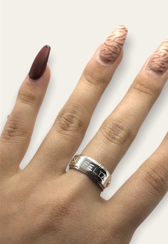 AV 781 - SE FELIZ Anillo con Frase Plata 925