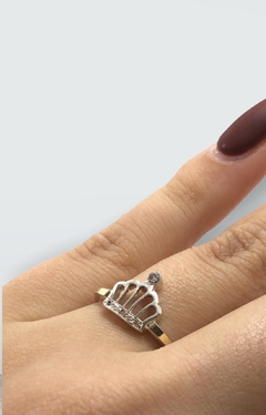 AV 725 Anillo Corona con Cubics Plata y Oro en internet