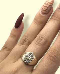 AV 587 Anillo Mano de Fatima Plata y Oro en internet