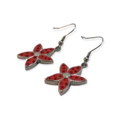 3143 Aros Colgantes Forma Flor Roja Acero Quirúrgico