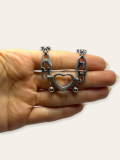 8001 Pulsera Corazon y Bolitas Acero Quirúrgico en internet
