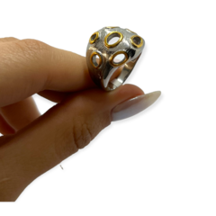 0104 Anillo de Diseño Acero Quirúrgico Dorado