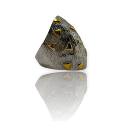 0136 Anillo de Diseño Acero Quirúrgico Dorado - comprar online