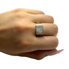 LARA 11 Anillo San Benito Cuadrado Plata 925