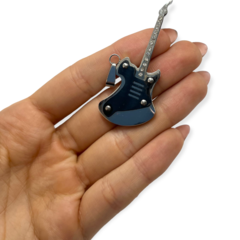 5008 Dije Guitarra Esmaltado Negro Acero Quirúrgico - comprar online
